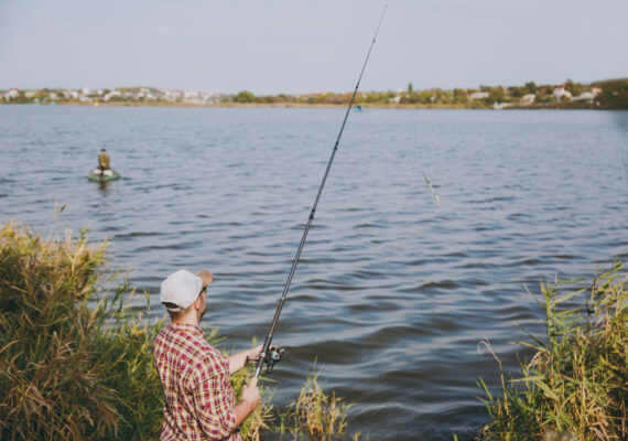 Mejor equipamiento para pesca de orilla